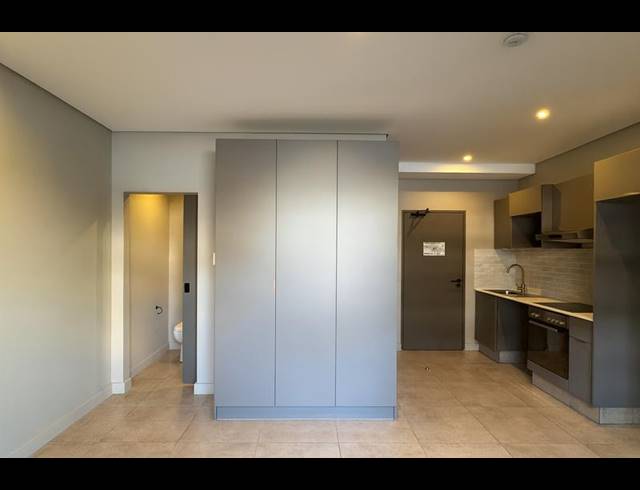 0 BEDROOM APARTMENT FOR SALE IN SANDTON CENTRAL